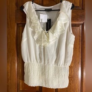 Rampage NWOT HI-LO Shirt w/gold studs on shoulders